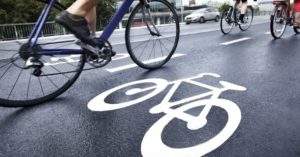 Featured image for Leyes del tránsito de bicicletas en California