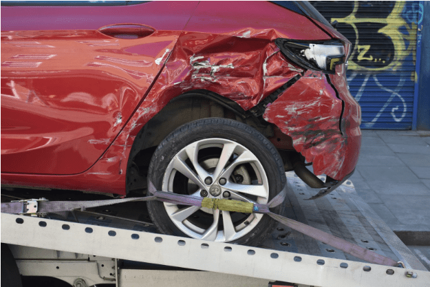 errores-comunes-al-tratar-con-un-seguro-la-guia-de-un-abogado-de-accidentes-en-fresno