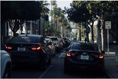 sufrio-un-accidente-en-la-ciudad-lo-que-los-abogados-en-los-angeles-recomiendan-hacer-desde-el-primer-momento